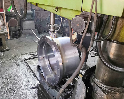 億欣源法蘭加工公司 解讀切削加工對鍛件有哪些影響？